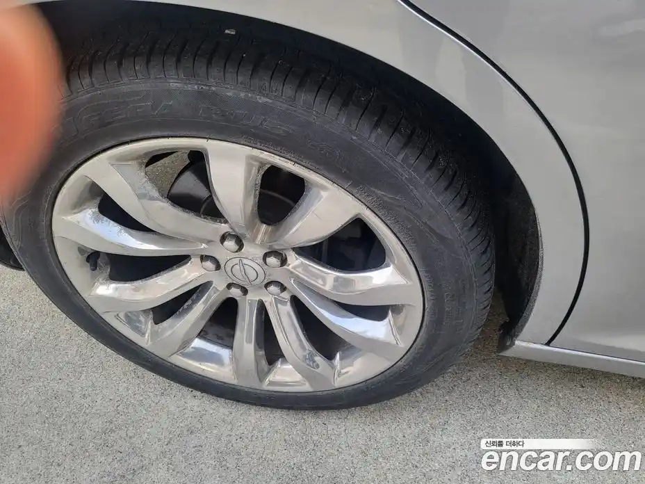 Chrysler 300C 2015 3.6 гидро в Москве № 1700092, фото 12