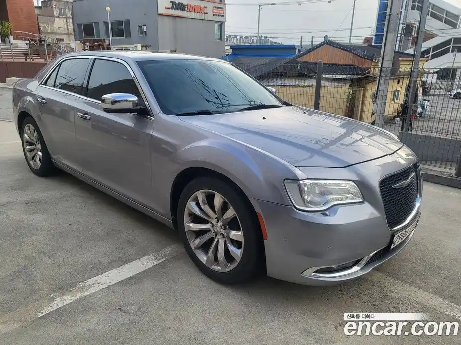 Chrysler 300C 2015 3.6 гидро в Москве № 1700092, фото 3