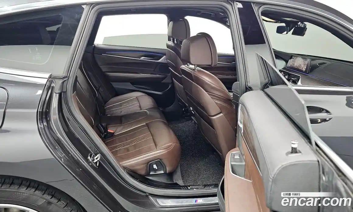 BMW 6-Series 2020 2.0 гидро в Москве, фото 11