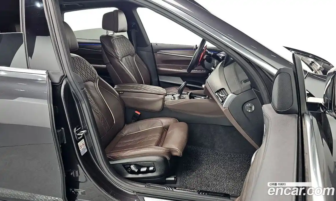 BMW 6-Series 2020 2.0 гидро в Москве, фото 10