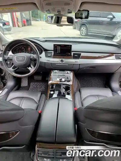 Audi A8 2014 4.0 гидро в Москве № 196855, миниатюра 12