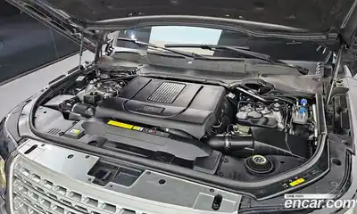 Land Rover Range-Rover 2017 4.4 гидро в Москве № 213485, миниатюра 6