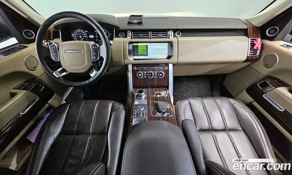 Land Rover Range-Rover 2017 4.4 гидро в Москве № 213485, фото 7