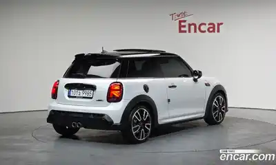 Mini Cooper 2024 2.0 гидро в Москве № 214048, миниатюра 2