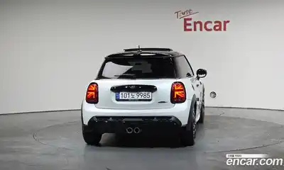 Mini Cooper 2024 2.0 гидро в Москве № 214048, миниатюра 4