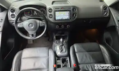 Volkswagen Tiguan 2015 2.0 гидро в Москве № 215192, миниатюра 7
