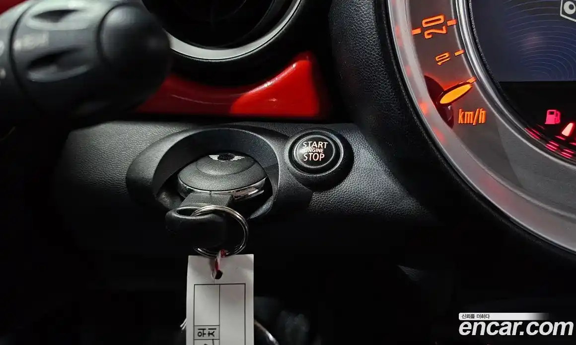 Mini Cooper 2011 1.6 гидро в Москве № 224357, фото 17