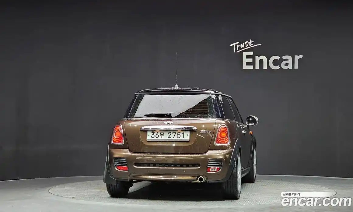Mini Cooper 2011 1.6 гидро в Москве № 224357, фото 4