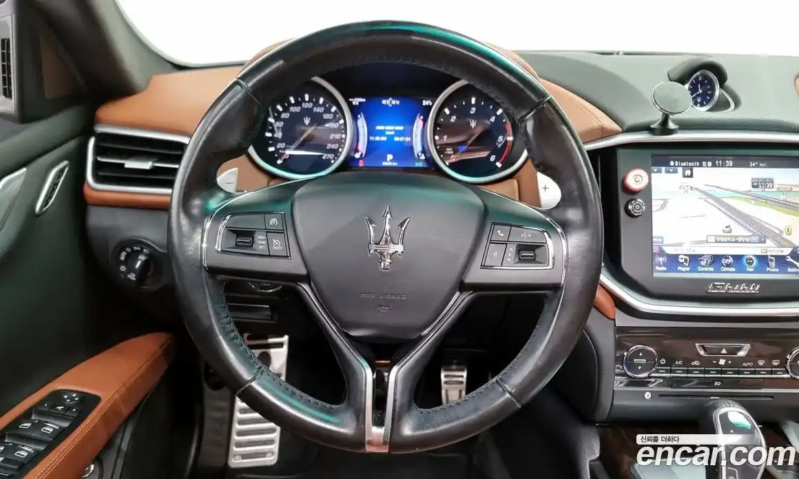 Maserati Ghibli 2016 3.0 гидро, фото 13