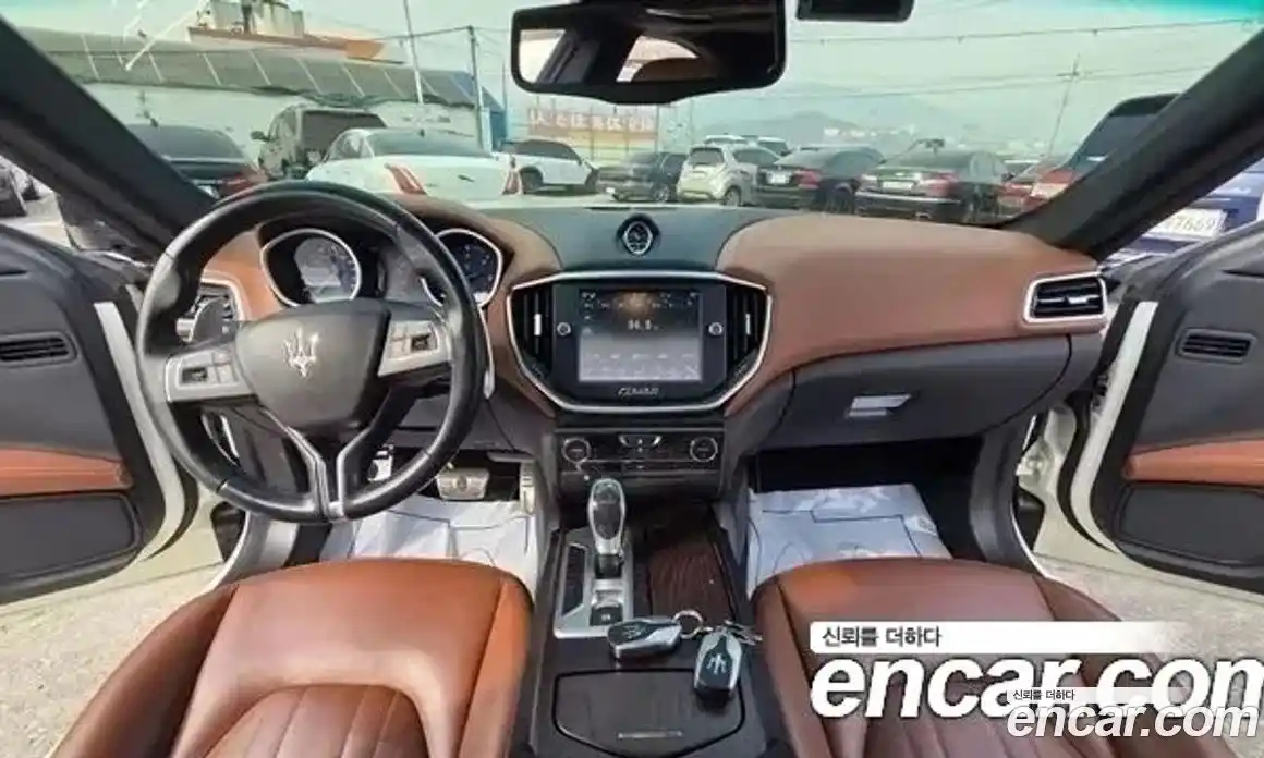 Maserati Ghibli 2016 3.0 гидро, фото 20