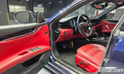 Maserati Quattroporte 2017 3.0 гидро, миниатюра 11