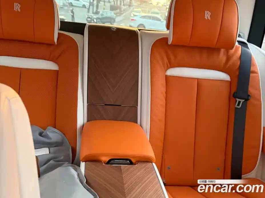 Rolls-Royce Cullinan 2025 6.7 гидро в Москве № 407262, фото 15