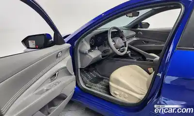 Hyundai Avante 2023 1.6 гидро в Москве № 49806, миниатюра 10