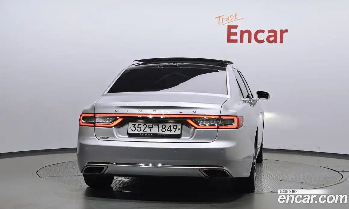 Lincoln Continental 2017 3.0 гидро, фото 4