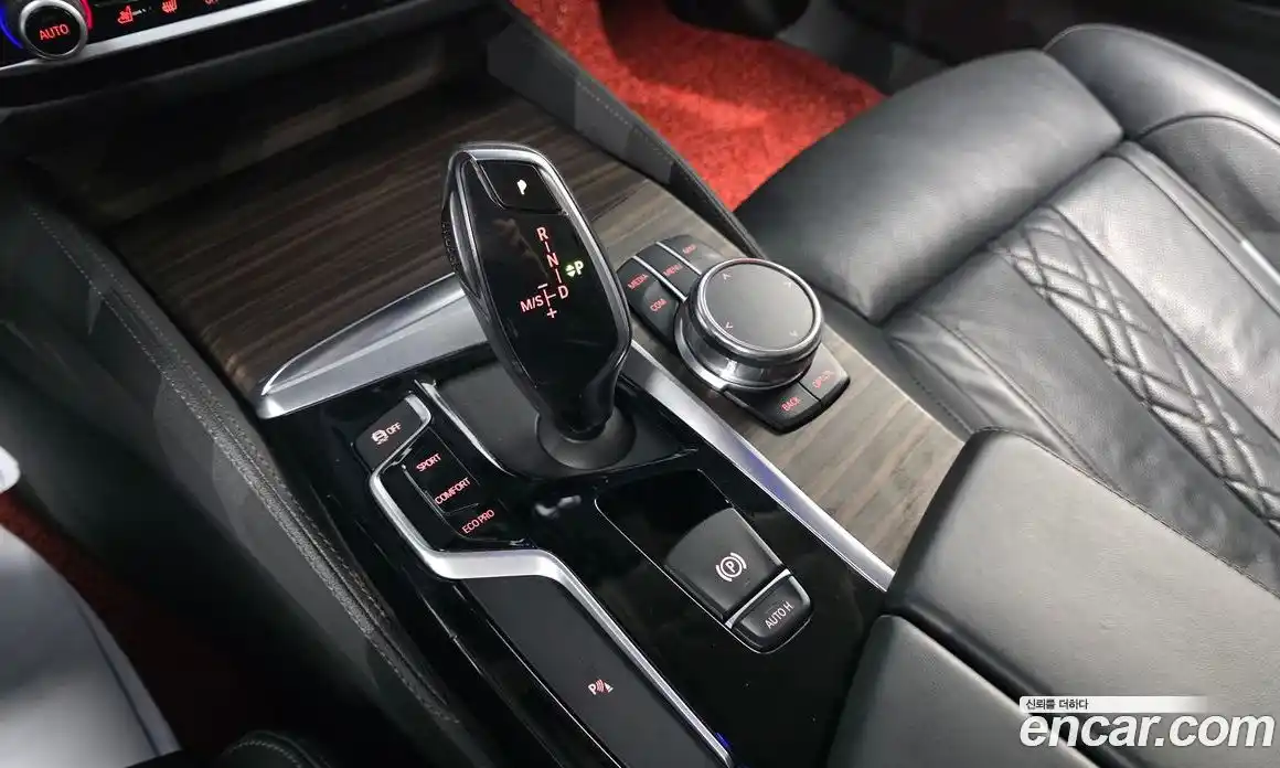 BMW 5-Series 2018 2.0 гидро в Москве № 1687157, фото 9