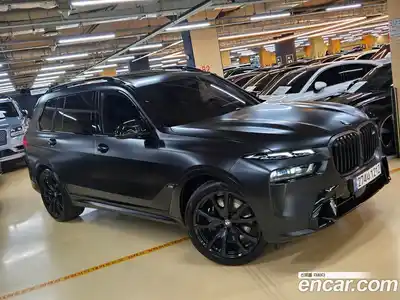 BMW X7, 2025