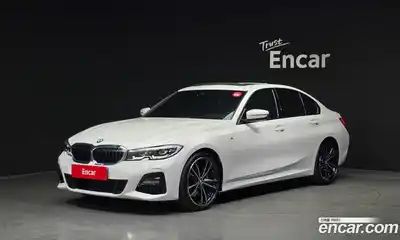 BMW 3-Series, 2022