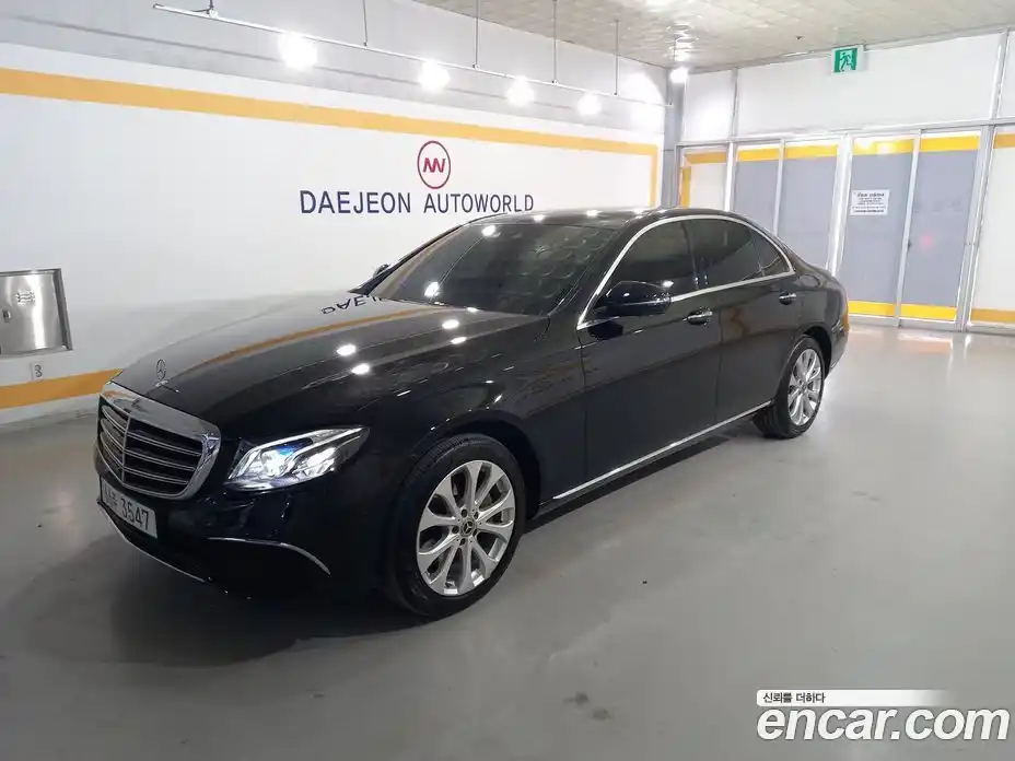 Mercedes-Benz E-Class 2019 2.0 гидро в Москве № 1690574, фото 3