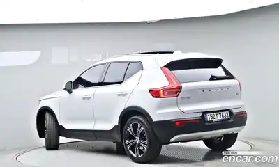 Volvo XC40 2021 2.0 гидро в Москве № 1691605, миниатюра 4