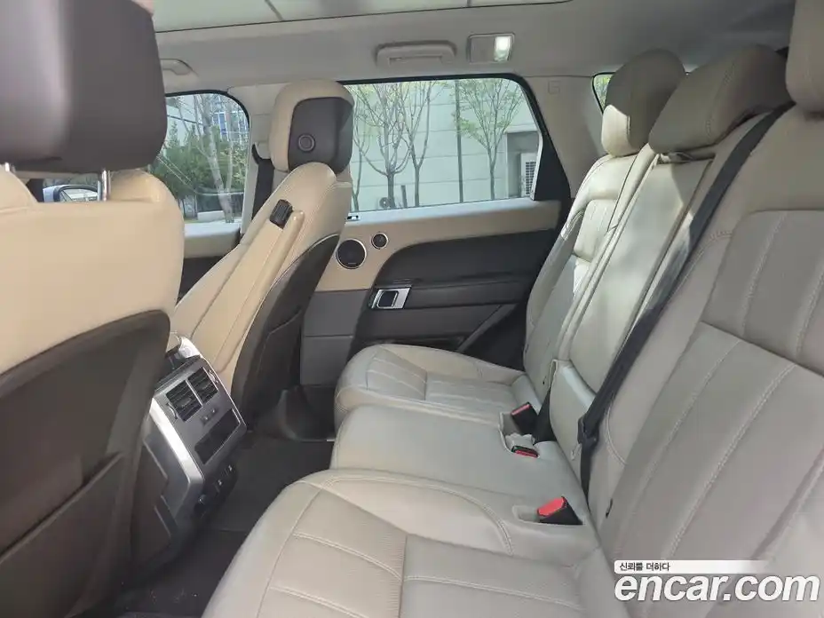 Land Rover Range-Rover Sport 2019 3.0 гидро в Москве № 1692098, фото 16