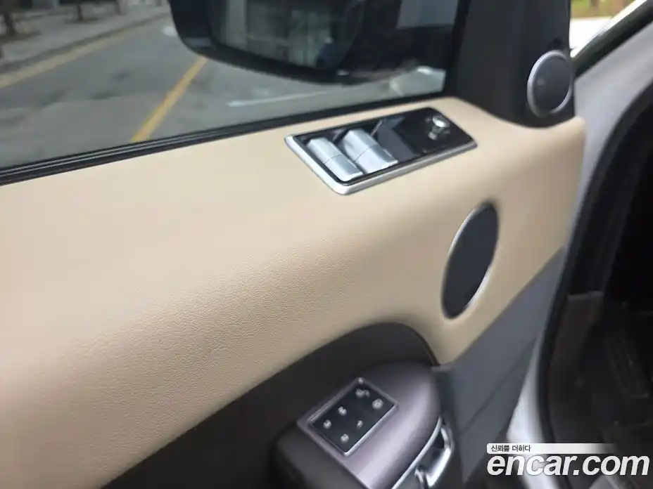 Land Rover Range-Rover Sport 2019 3.0 гидро в Москве № 1692098, фото 6