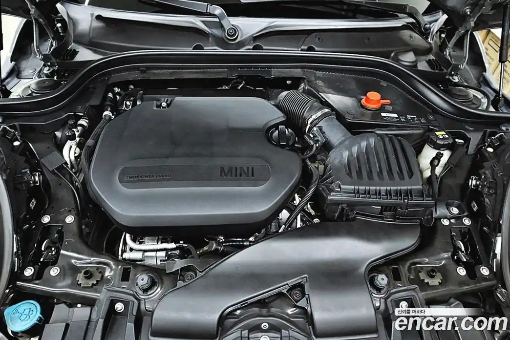Mini Cooper 2018 1.5 гидро в Москве № 1692630, фото 5
