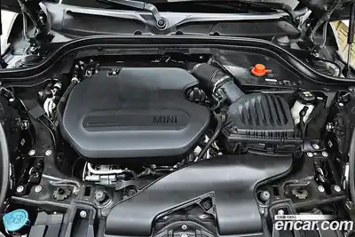 Mini Cooper 2018 1.5 гидро в Москве № 1692630, миниатюра 5