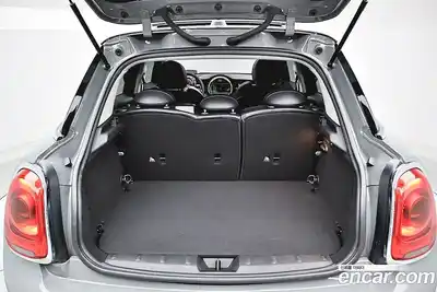 Mini Cooper 2018 1.5 гидро в Москве № 1692630, миниатюра 9