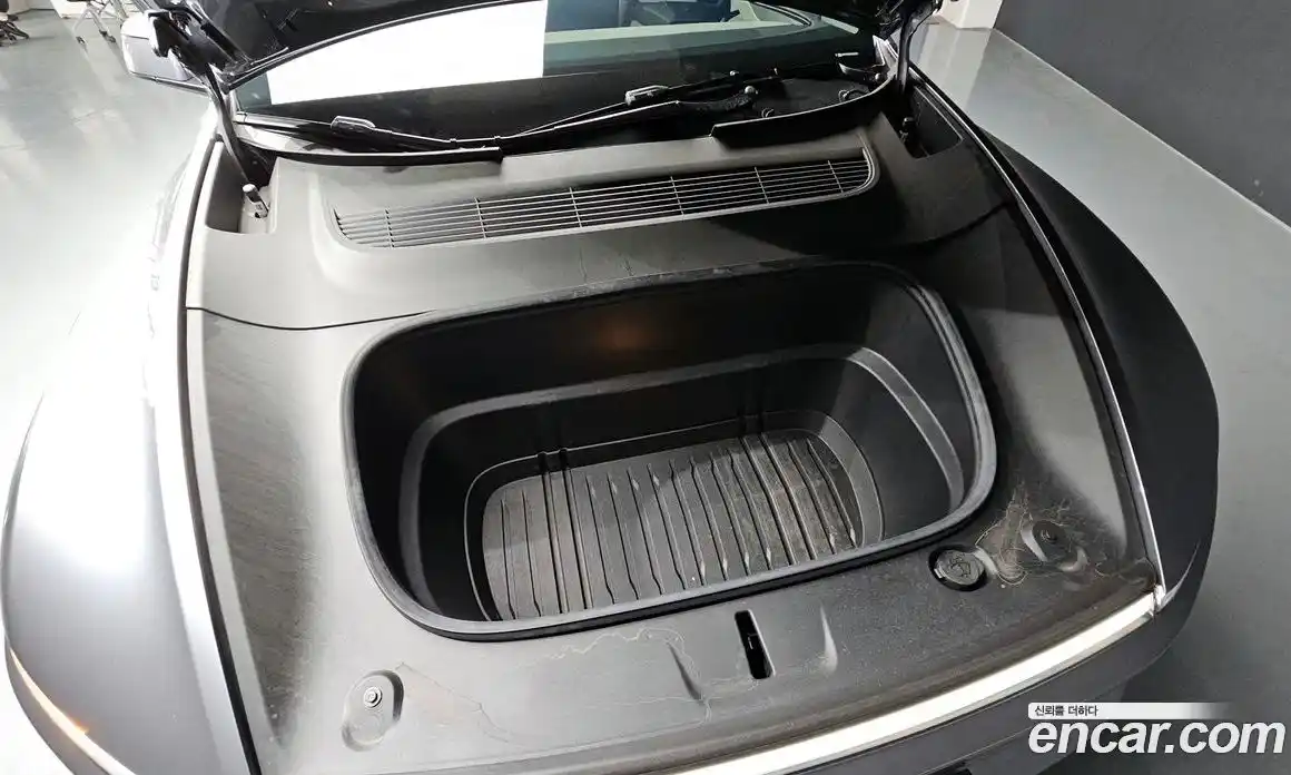 Tesla Model Y 2025 0.2 гидро в Москве № 1692681, фото 6