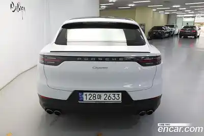 Porsche Cayenne 2023 3.0 гидро в Москве № 1084967, миниатюра 5