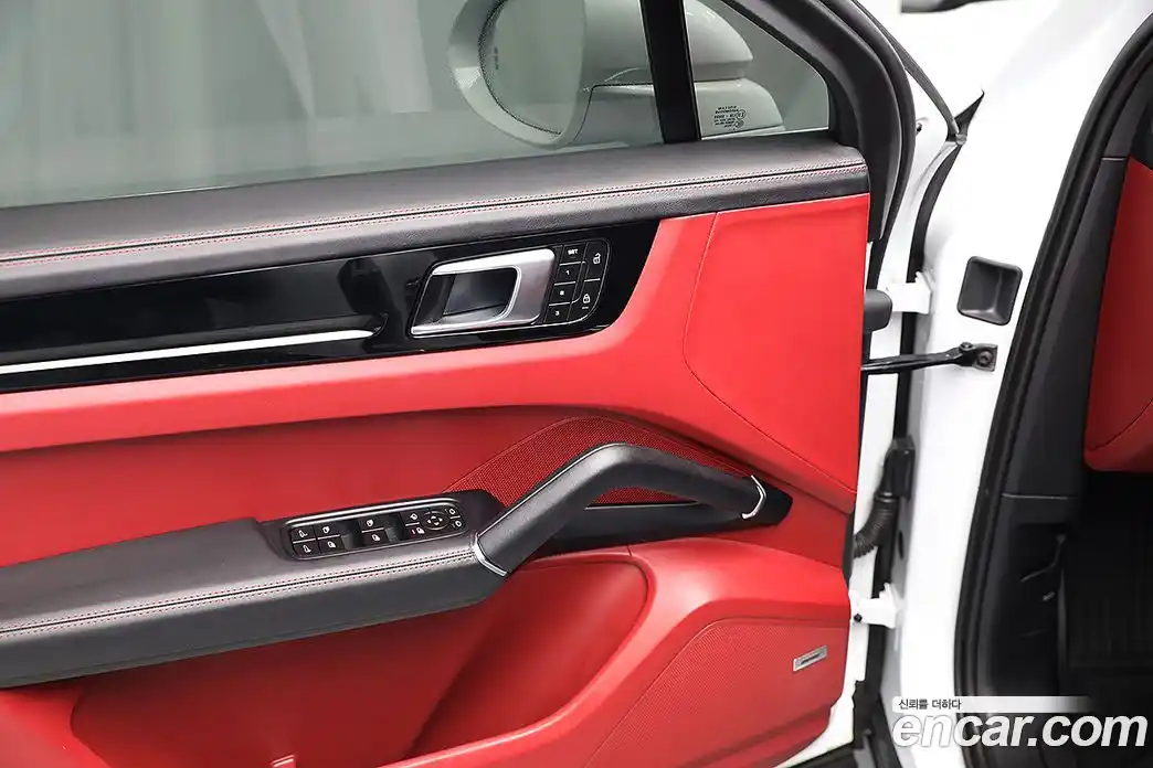 Porsche Cayenne 2023 3.0 гидро в Москве № 1084967, фото 6