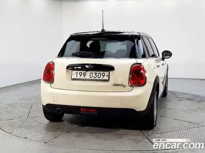 Mini Cooper 2016 1.5 гидро в Москве № 1323180, миниатюра 3