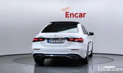 Mercedes-Benz E-Class 2022 2.0 гидро в Москве № 141744, миниатюра 4