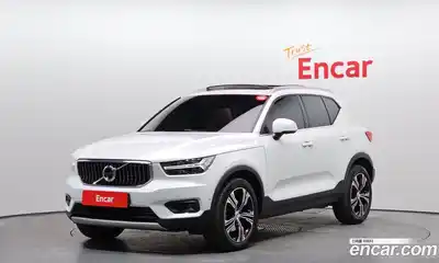 Volvo XC40, 2022