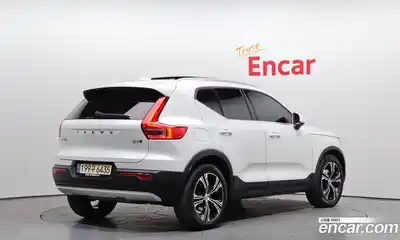 Volvo XC40 2022 2.0 гидро в Москве № 164626, миниатюра 2