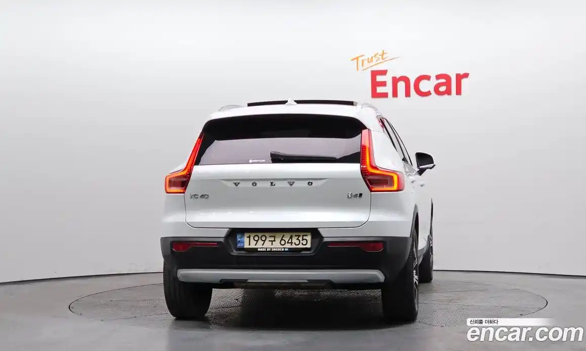 Volvo XC40 2022 2.0 гидро в Москве № 164626, фото 4