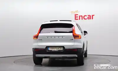 Volvo XC40 2022 2.0 гидро в Москве № 164626, миниатюра 4