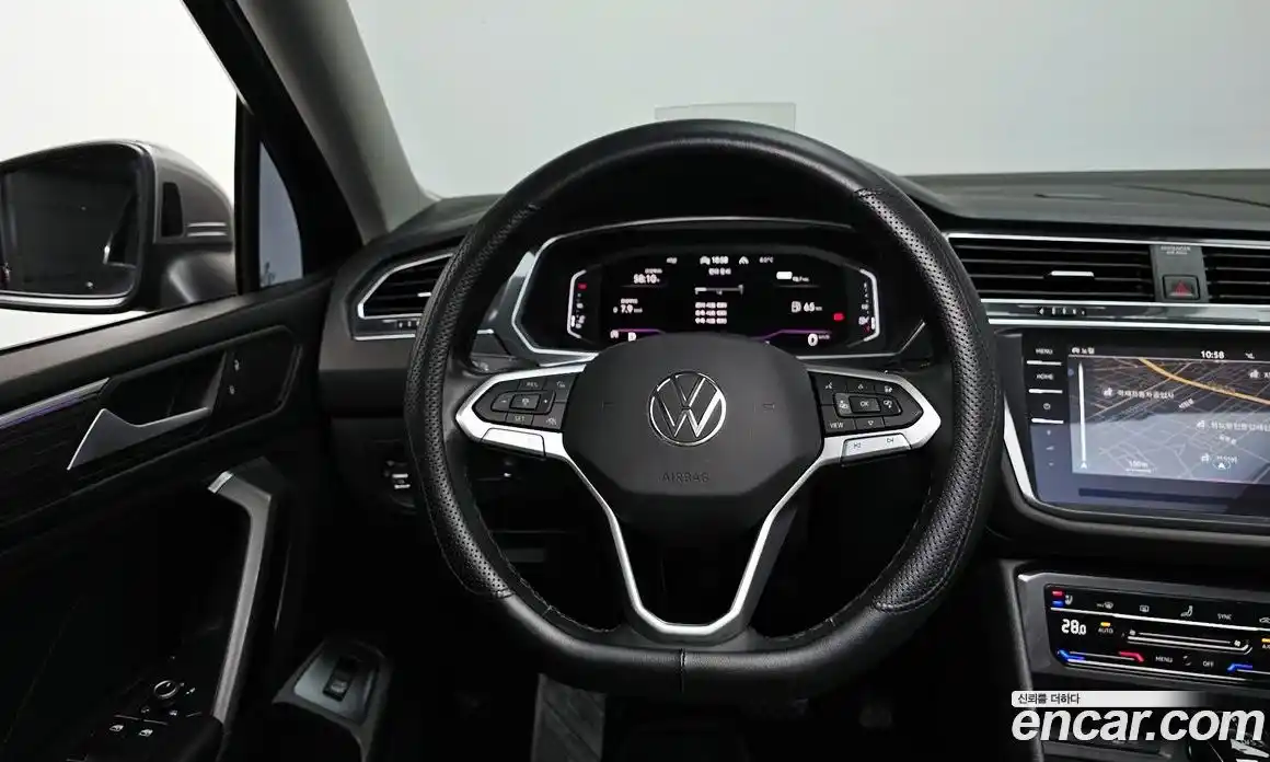 Volkswagen Tiguan 2023 2.0 гидро в Москве № 168537, фото 13