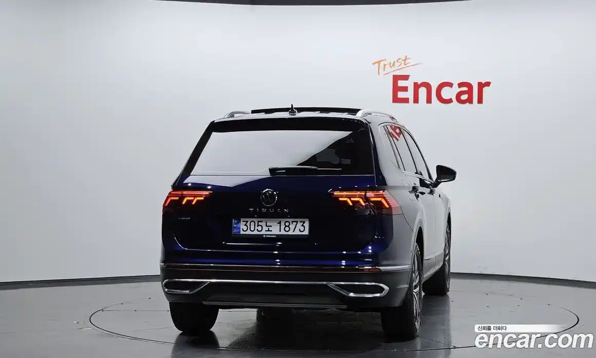 Volkswagen Tiguan 2023 2.0 гидро в Москве № 168537, фото 4