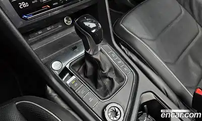 Volkswagen Tiguan 2023 2.0 гидро в Москве № 168537, миниатюра 9