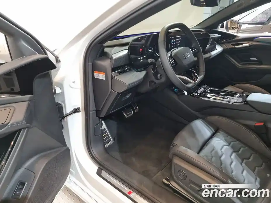 Audi A6 e-tron 2025 0.2 гидро в Москве № 1691338, фото 10