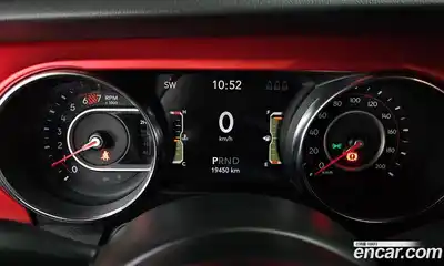 Jeep Wrangler 2022 2.0 гидро в Москве № 169374, миниатюра 8