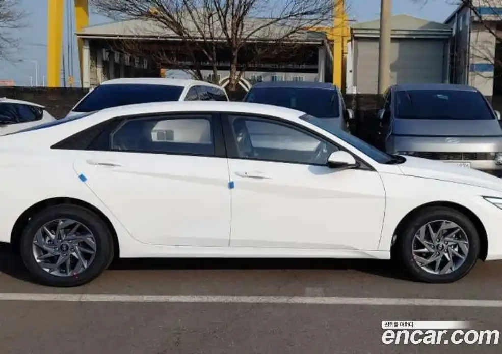 Hyundai Avante 2026 1.6 гидро в Москве № 1757081, фото 10