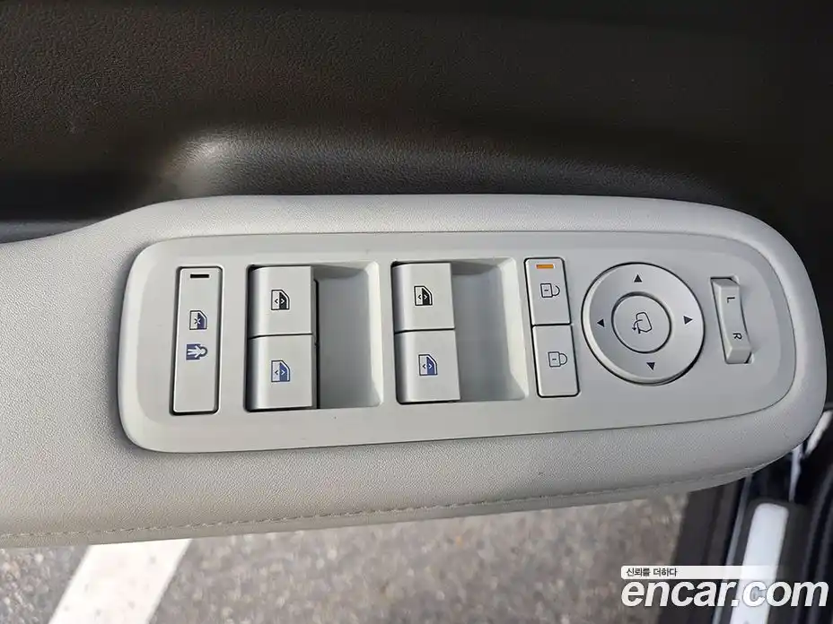 Hyundai Santa Fe 2025 1.6 гидро в Москве № 1757129, фото 11