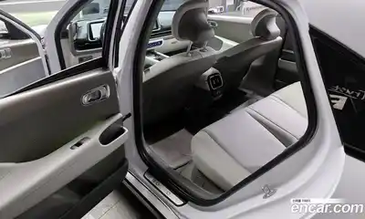 Hyundai Ioniq 6 2023 0.1 гидро в Москве № 1757308, миниатюра 11