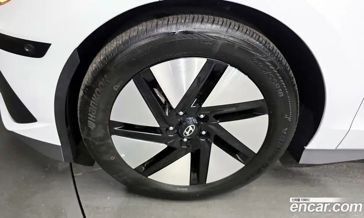 Hyundai Ioniq 6 2023 0.1 гидро в Москве № 1757308, фото 5