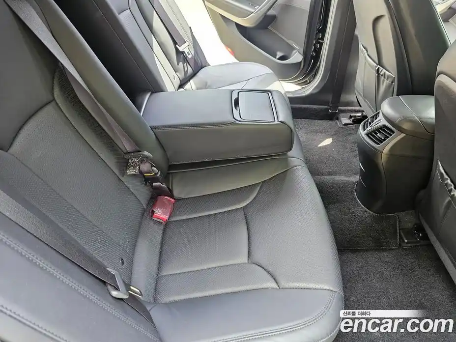 Hyundai Grandeur 2016 2.4 гидро в Москве № 1757330, фото 16