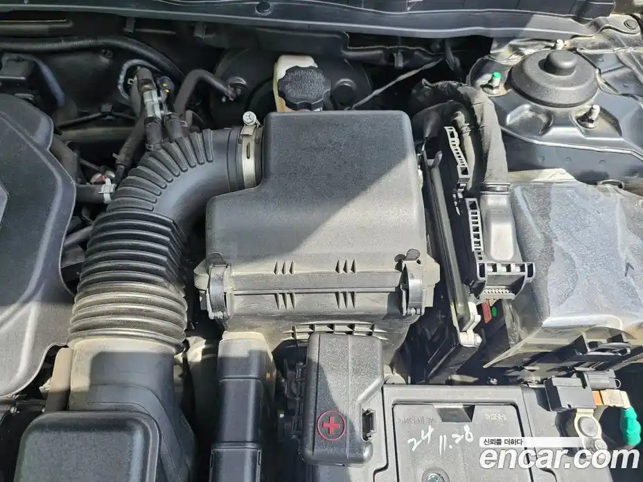 Hyundai Grandeur 2016 2.4 гидро в Москве № 1757330, фото 20