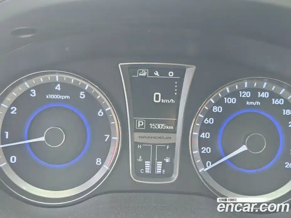 Hyundai Grandeur 2016 2.4 гидро в Москве № 1757330, фото 9