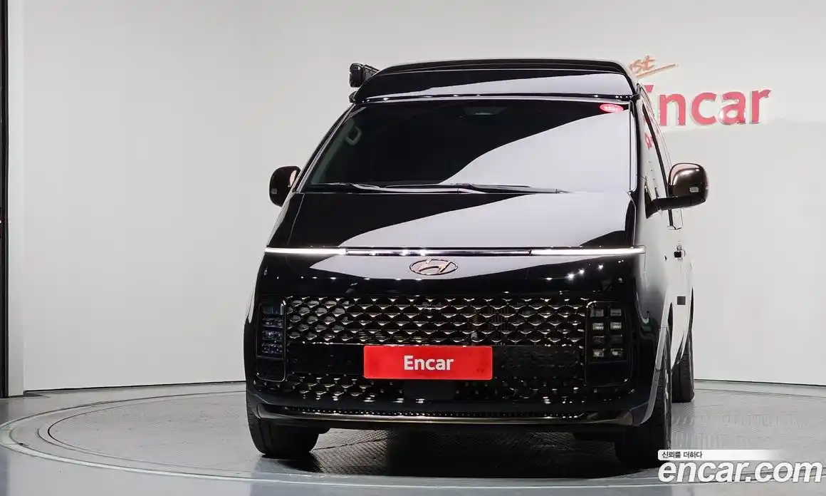 Hyundai Staria 2022 2.2 гидро в Москве № 1757355, фото 3